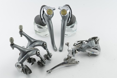 Shimano 600 tricolor 6400 - 600,