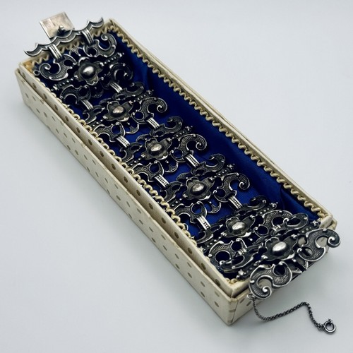 Bas blachian antik - blachian, schmuck