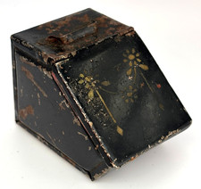 Kohlenkasten mit Klappdeckel