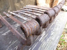 Handgeschmiedter Kamin Holz