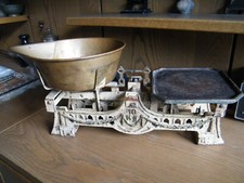 alte antike Waage RHEWA