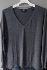 TCM Tchibo dünner Pullover Gr. 44/46  Grau body essentials BW58cm