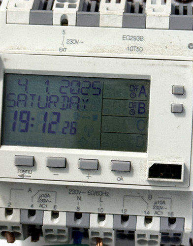 Hager eg293b kanal digitale - eg293b, 2-kanal