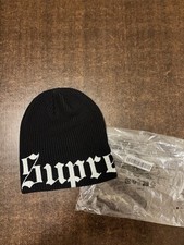 Supreme Old English Printed