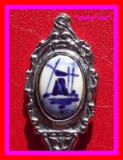 Porzellan wappen - ꧁,
