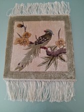 1 Set Chinesische Wand- bzw. Tisch-Teppiche mit Vogel-Motiv  32 cm x 32 cm