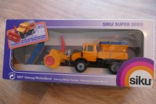 SIKU 2827 Unimog - U 1500 -