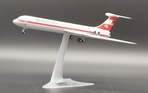 200 herpa interflug - 1/200,