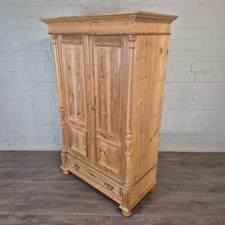 26611 Schrank Kleiderschrank