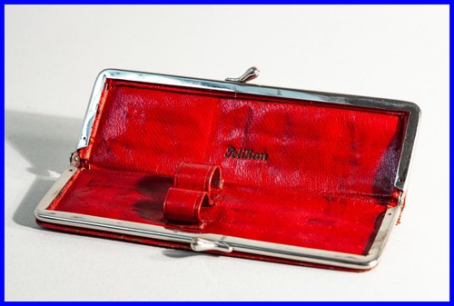 1930s pelikan red - 1930s, leather