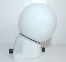 Alte Kugellampe IP41 Glas Weiß Außenlampe Porzellan Fassung schräg