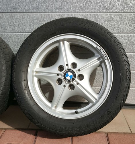 Eine bmw e46 - ,