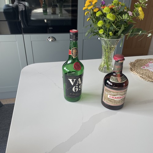Drambuie prince charles und - drambuie,