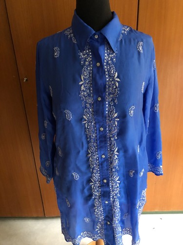 Seidenkleid handbestickt mit