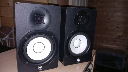 Yamaha 50m studio - hs,