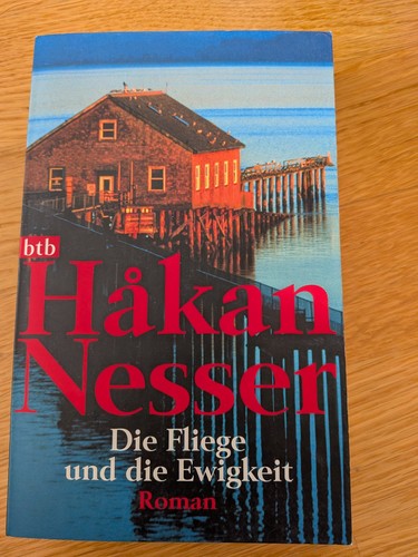 Die fliege und - die,