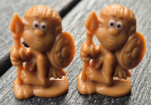 2x einzelfiguren - 2x,