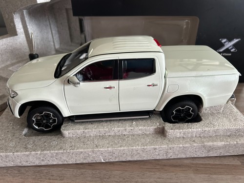 Norev mercedes x klasse - 1:18, x-klasse