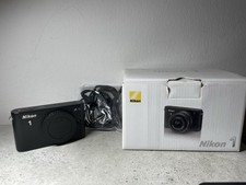Nikon 1 J1 Gehäuse in Schwarz