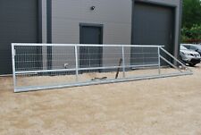 Freitragend Schiebetor B 600 x H 163cm mit Antrieb Gittermatten Tor Hoftor 6m