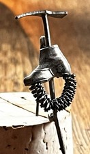 alt Anstecker PIN Eispickel