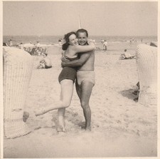 Vintage Foto Hübsche Frau im Badeanzug Mann Mode Momentaufnahme 50er Jahre-6