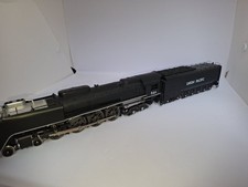 Rivarossi FEF 4-8-4 Northern