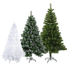 Weihnachtsbaum mit Deko-Schnee