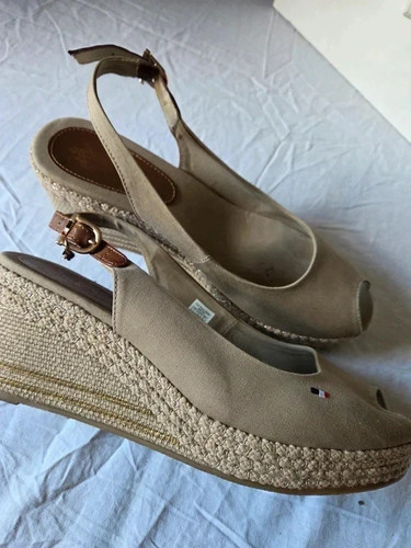 Low peep toe - toe, raffia