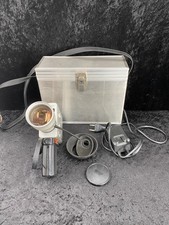 Nizo Super 8 Filmkameras mit Schneider-Kreuznach Variogon Objektiv und Koffer