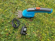 GARDENA Classic AKKU Cut 3,6 V Akku- Gras- und Strauchschere Garten
