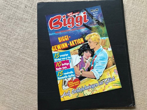 Biggi 271 mit poster - mit,