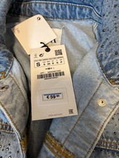 ZARA Jeansjacke mit Strass Nieten – Größe S – Neu mit Etikett – Oversized Look
