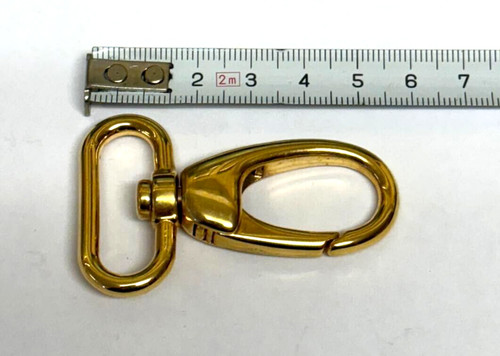 Karabinerhaken goldfarben