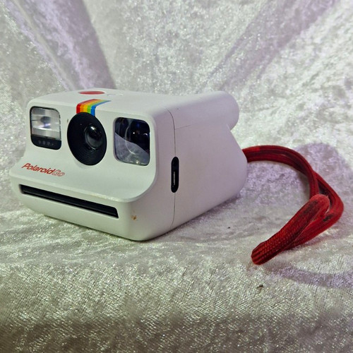 Polaroid instantkamera - go,