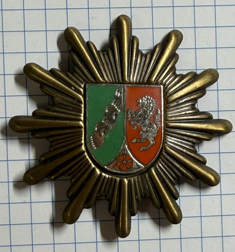 Mützenstern polizei 1980er - polizei,