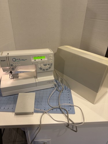 Mint vtg pfaff - mint,