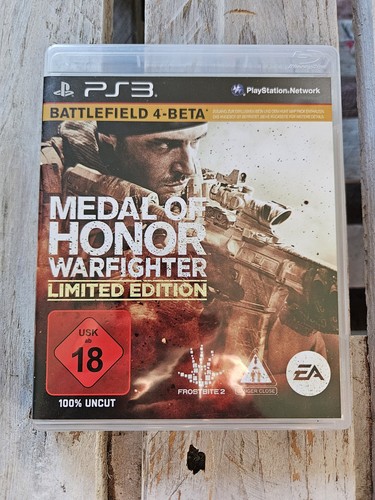 Medal honor warfighter - medal,