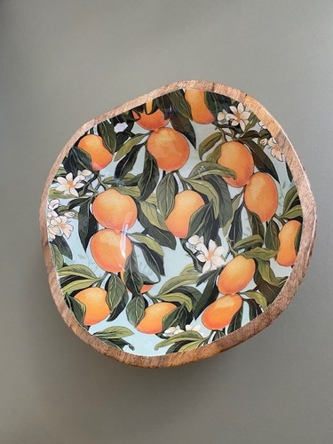 Holzschale mit orangen design - holzschale,