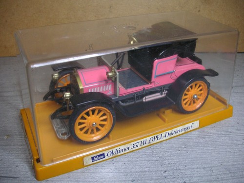Schuco doktorwagen - schuco,