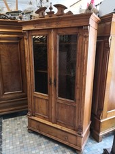 Gründerzeit Vitrine