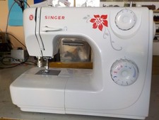 Singer 8280 mechanische Nähmaschine Einsteigernähmaschine, mit OVP