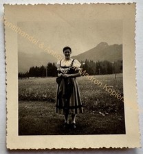 orig. Photo costume girl