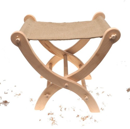Mittelgroßer klapphocker aus - klapphocker,