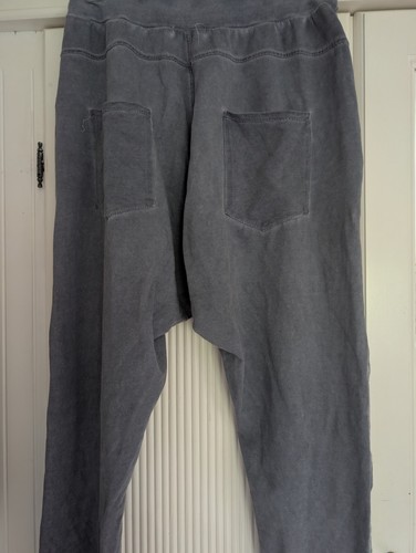 Joggpants made italy tiefer - made,