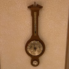 Wetterstation mit Thermometer