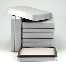 15x großes Etui Schmucketui Schmuckbox für Kette / Collier Kunststoff Box grau