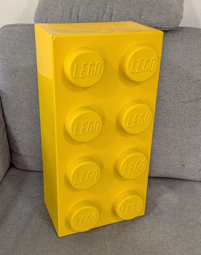 Lego yellow store display - store, 2x4