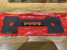 Nadelstreifenblende Skalenscheibe BECKER Europa MU Mercedes-Benz Radio 230 V