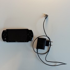 Sony PlayStation Portable Spielkonsole - Schwarz (3004)